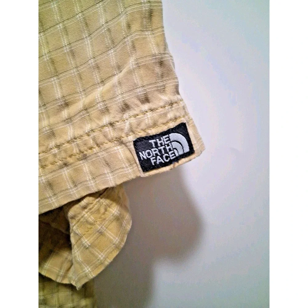 The North Face Men's XL Plaid Button Vented Short Sleeve Shirt Yellow Gray White